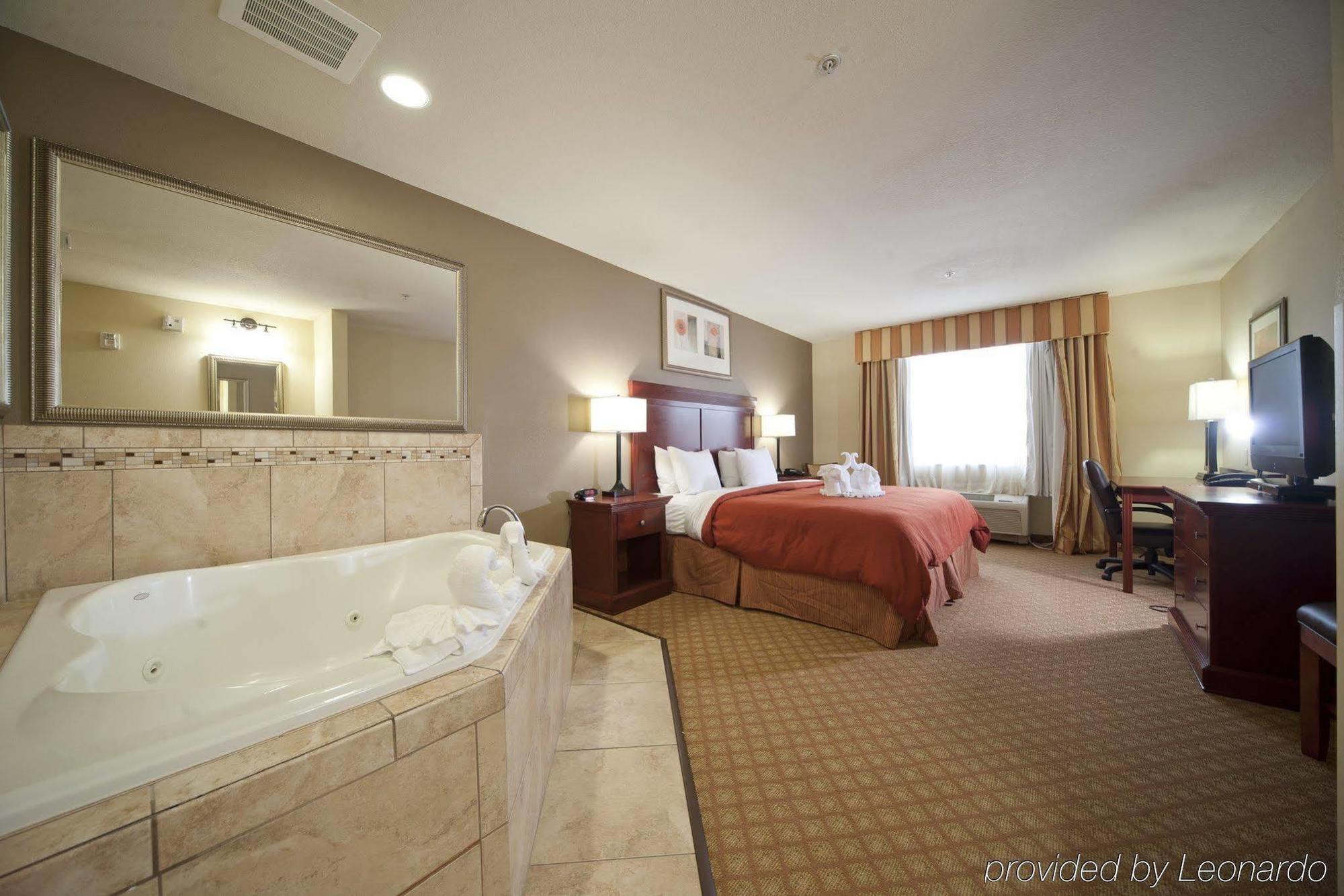 Seffner Inn And Suites Bilik gambar